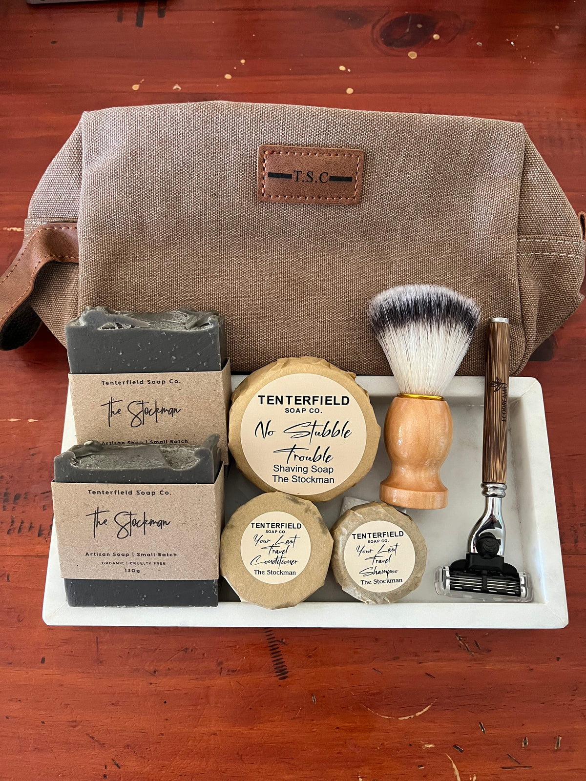 The Groomed Traveller